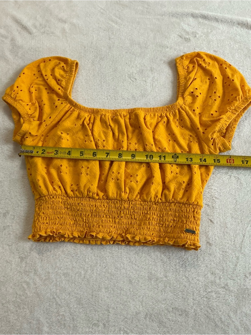 Hollister Smocked Waist Eyelet Embroidery Top Medium - Mustard Puff Sleeve - Picture 5 of 10